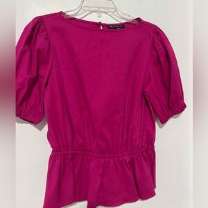 Hot pink blouse, beautiful and only one time used